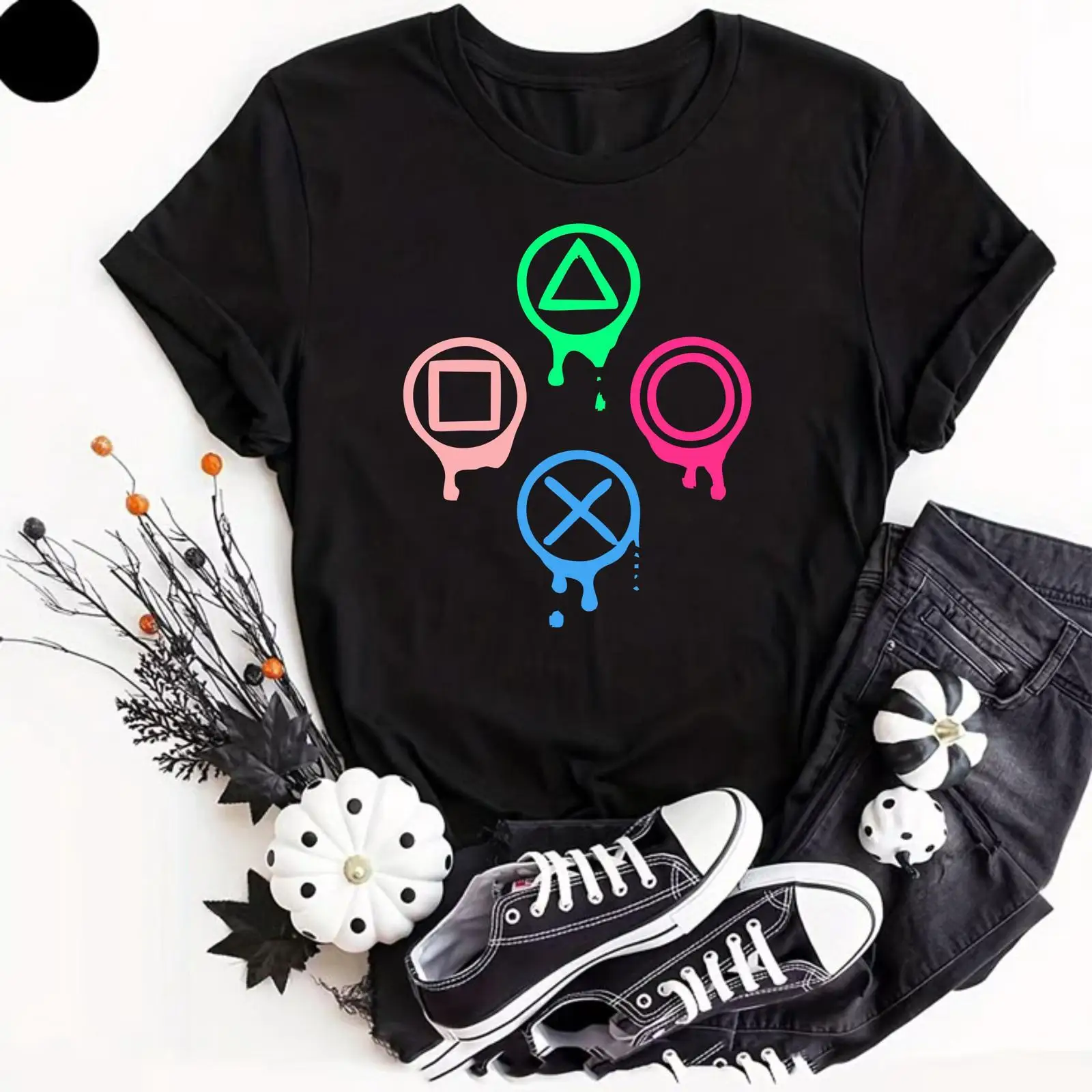 Retro Gaming Icons - เสื้อยืดลายไอคอนคอนโทรลเลอร์เกมนีออน คำคมตลกสำหรับเกมเมอร์ สโลแกนวิดีโอเกม เสื้อผ้าสไตล์เรโทรอาร์เคด ของขวัญวันเกิด วินเทจ
